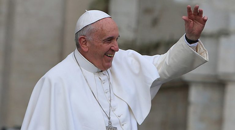 Papa Francisco: En los momentos buenos y en los feos, Jesús siempre te guía