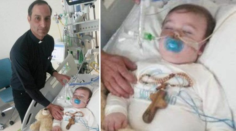 Alfie Evans: Sacerdote que asiste a la familia relata cómo resiste el valiente niño