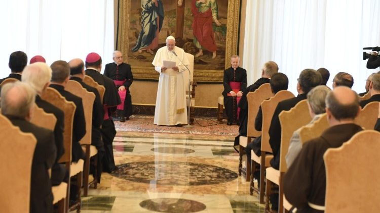 El Papa a Comisión Teológica: traducir la fe para la humanidad de hoy