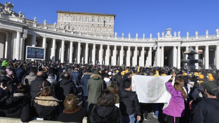 Llamamiento del Papa: “Mantengamos encendida la llama del diálogo y autocontrol”