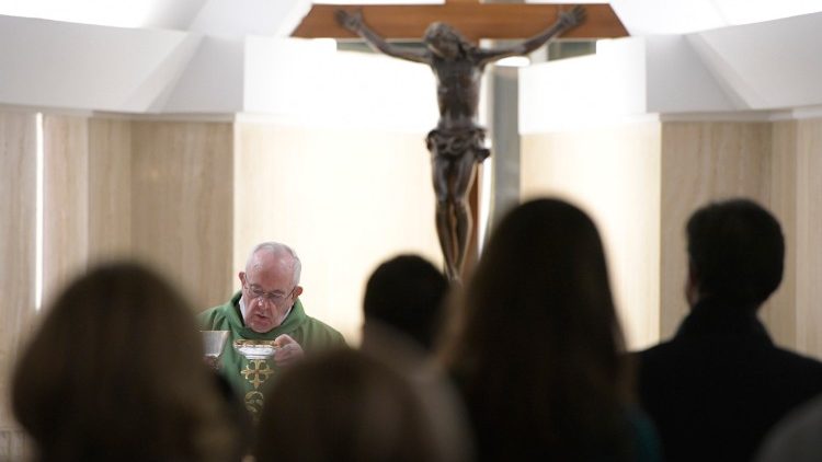 El Papa: Dios nos pide un corazón abierto y lleno de compasión