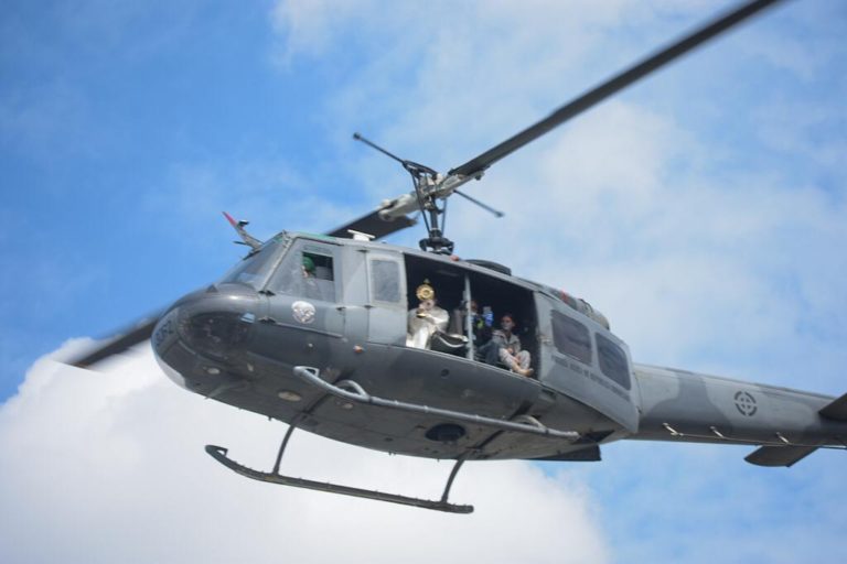 Monseñor Ozoria dice es acto de fe y no show mediático recorrido de helicóptero con el Santísimo