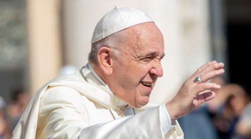 14 de mayo 2020: creyentes de todo el mundo rezan a Dios por el fin de la pandemia