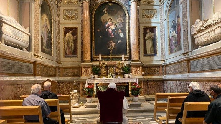 Fiesta de Santa Mónica, Francisco se detuvo a rezar en la Basílica de San Agustín