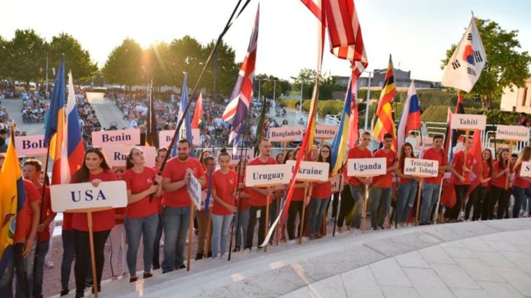 Francisco a los jóvenes de Medjugorje: «es Jesús quien da sentido pleno a la vida»