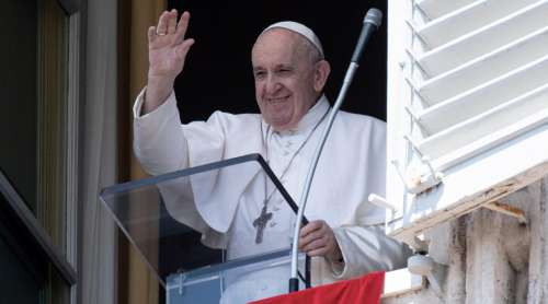 Papa pide a la Iglesia no apoltronarse en la evangelización, sino abrir las puertas