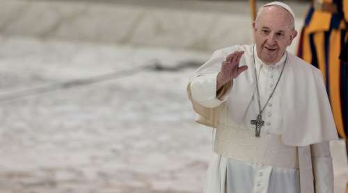 Papa Francisco: Estoy cerca de ustedes con el corazón