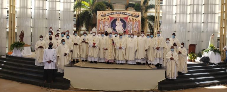 Mons. Tomás Alejo es consagrado obispo de San Juan de la Maguana