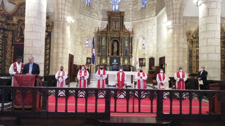 Nueva vez en el Sermón de las Siete Palabras Iglesia Católica hace llamado a la sociedad y a los gobernantes.