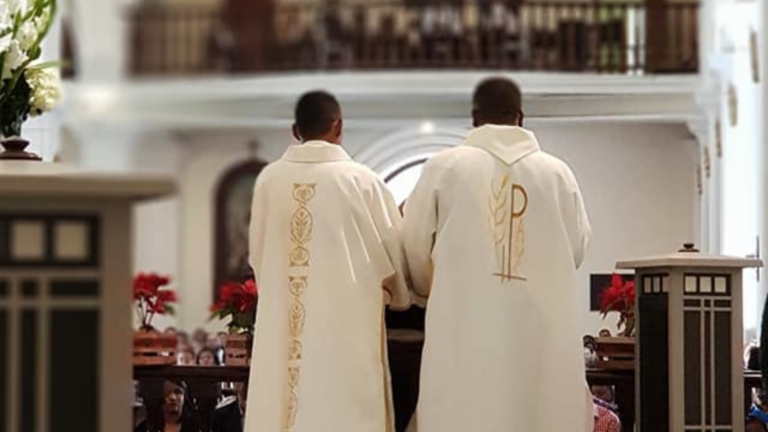 Director y Sub Director de Pastoral de Comunicación de la Diócesis de San Pedro celebran 2do Aniversario de Ordenación Sacerdotal