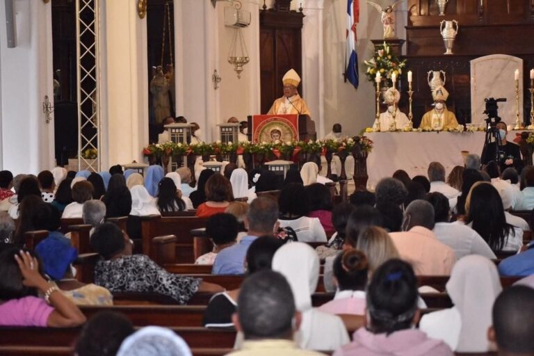 Celebran 25 aniversario de creación de la Diócesis de San Pedro de Macorís