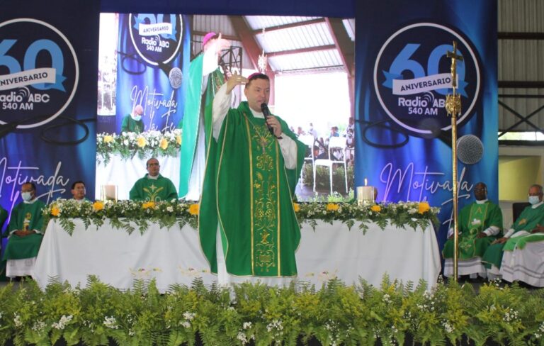 Radio ABC 540 AM  celebra su 60 aniversario con miles de personas en Sabana Perdida