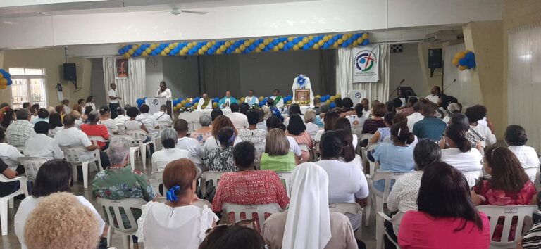 Taller de formación de Misión Mariana en la  Vicaría Santo Domingo Este