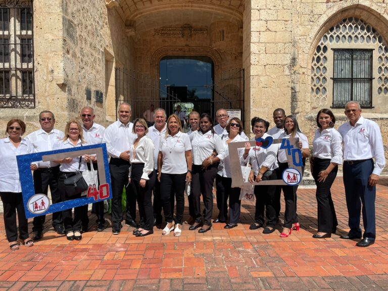 El Movimiento Dinámica de Parejas (DIPAR) celebra sus 40 años en República Dominicana.