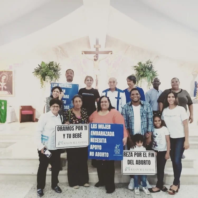 Finaliza Campaña de Otoño de 40 Días por la Vida Santo Domingo