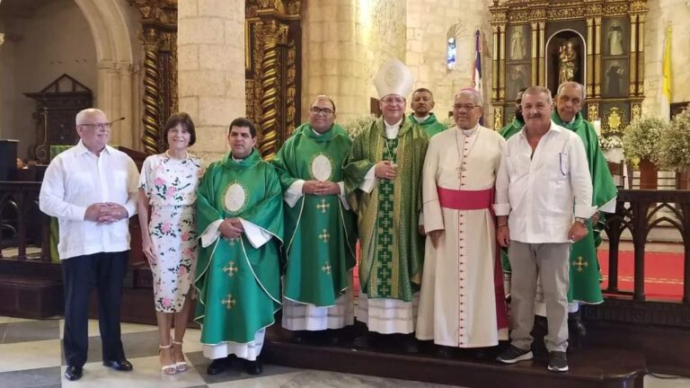 Celebración Eucarística por la hermandad entre Santa Domenica Talao, Italia-Santo Domingo