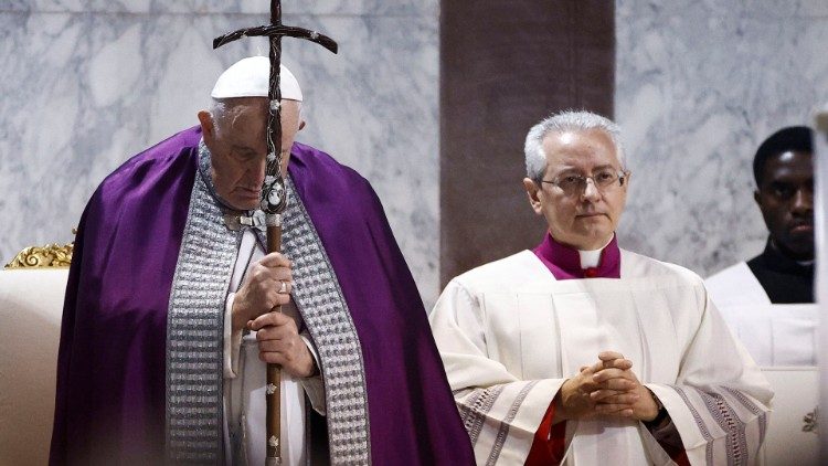 El Papa: Cuaresma tiempo favorable para volver a lo que somos, a Dios y los hermanos