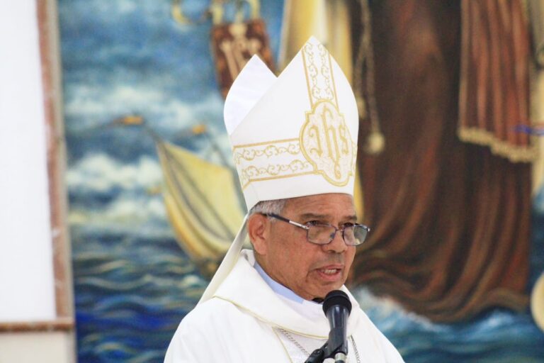 HOMILÍA PRONUNCIADA EN LA ACCIÓN DE GRACIAS AL SEÑOR CON MOTIVO DEL 45º ANIVERSARIO DE ORDENACIÓN SACERDOTAL DE S.E.R. MONS. RAMÓN BENITO ÁNGELES FERNÁNDEZ, OBISPO AUXILIAR DE SANTO DOMINGO