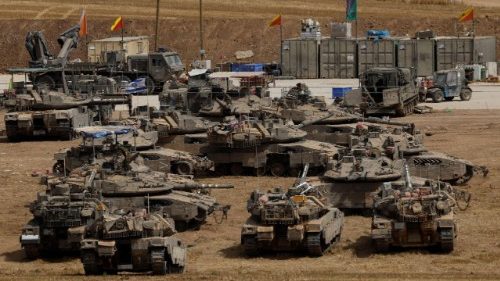 Nueva y fuerte ofensiva de Israel sobre Gaza, la población huye