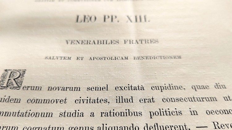 Documentos de archivo (© Archivo Apostólico Vaticano)