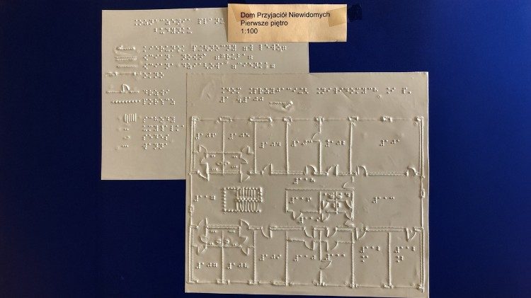 El mapa de la casa en Laski en Braille