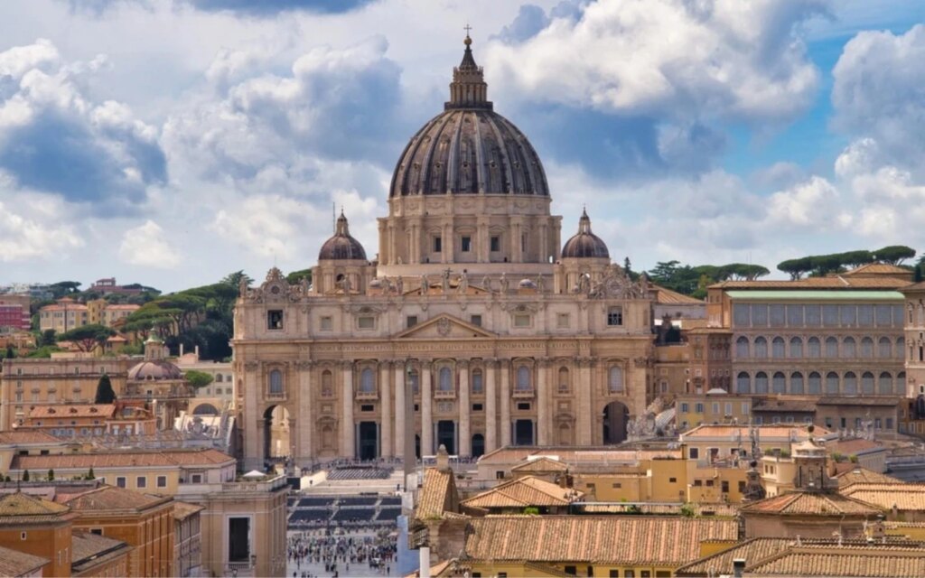 El Vaticano actualiza su sitio web por primera vez en casi 30 años