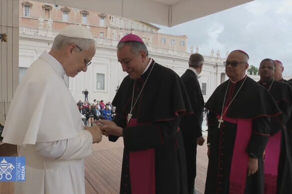 Monseñor Ulloa: Papa León XIV, un Papa cercano y renovador