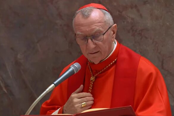 Vaticano: Cardenal Parolin recuerda que un obispo no debe “vivir para sí mismo”