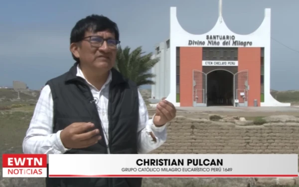 Christian Pulcan, miembro del grupo católico Milagro Eucarístico Perú 1649. Crédito: EWTN Noticias