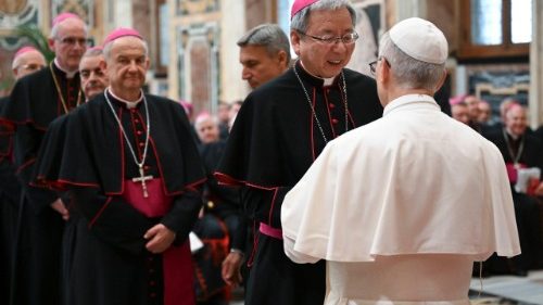 Nuncios apostólicos, hombres de paz entre las heridas del mundo