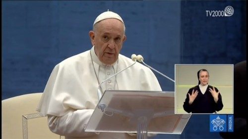 Lenguaje de signos española en los medios del Vaticano para los eventos del Papa