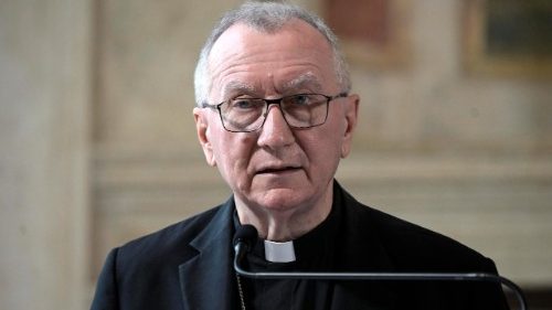 Parolin: ningún progreso en el frente de la paz