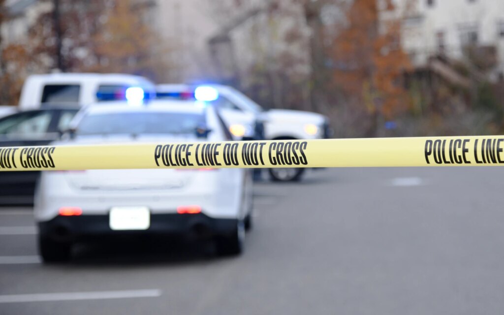 Ataque en EE.UU. deja 8 heridos: Arzobispo de Denver pide orar y poner fin al odio