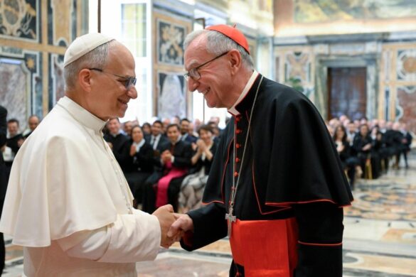 El Papa a la Secretaría de Estado: "Me consuela saber que no estoy solo"