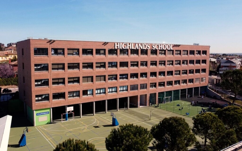 Imputadas dos profesoras del colegio donde se denunciaron abusos del exsecretario de Maciel