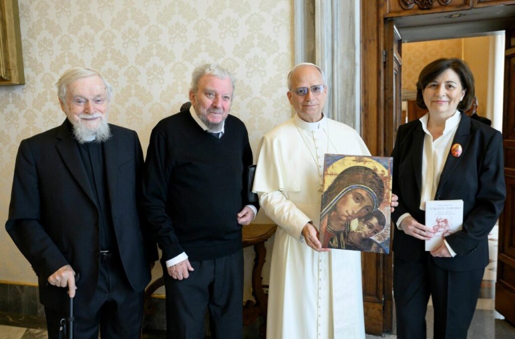 La gratitud del Camino Neocatecumenal al Papa León XIV