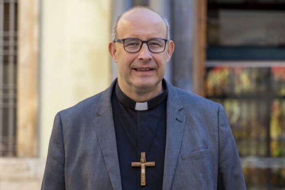León XIV traslada a Mons. Satué de la Diócesis de Teruel a la de Málaga