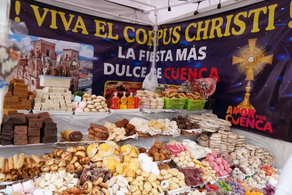 Los dulces que se ofrecen en Corpus Christi en Cuenca. Crédito: Mario Calle / Radio Católica Cuenca